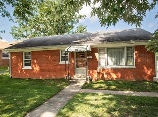 319 Hillcrest Dr, Versailles, KY 40383