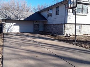 8546 E Creed St, Wichita, KS 67210