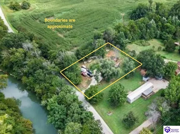 541 White Mills Rd, White Mills, KY 42788