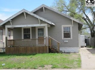 315 W 16th Ave, Hutchinson, KS 67501
