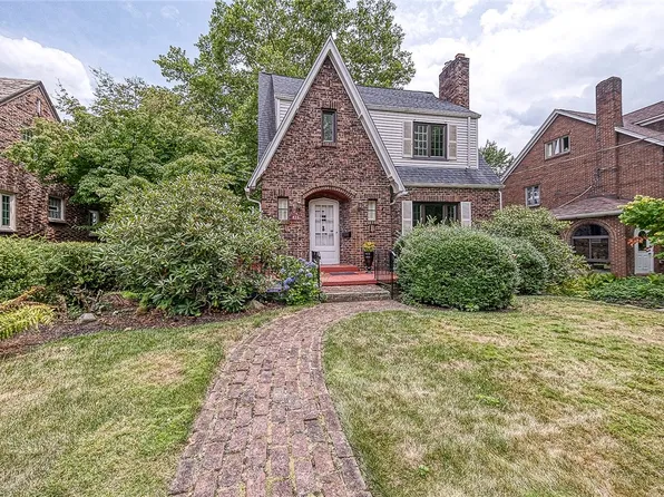 416 11th St, Oakmont, PA 15139