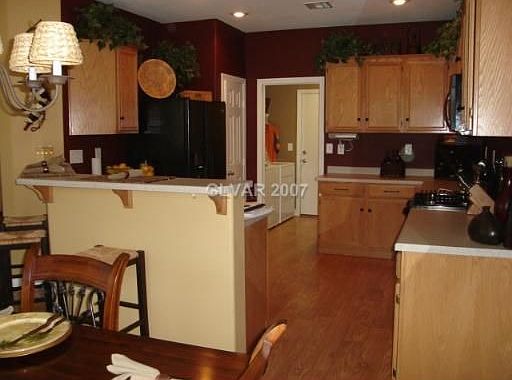 3rd image of 1371 Grass Creek Ave Unit 1