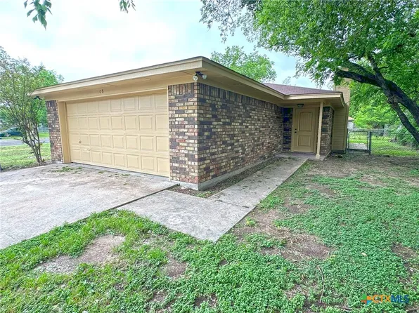 108 E Reagan Ave, Copperas Cove, TX 76522