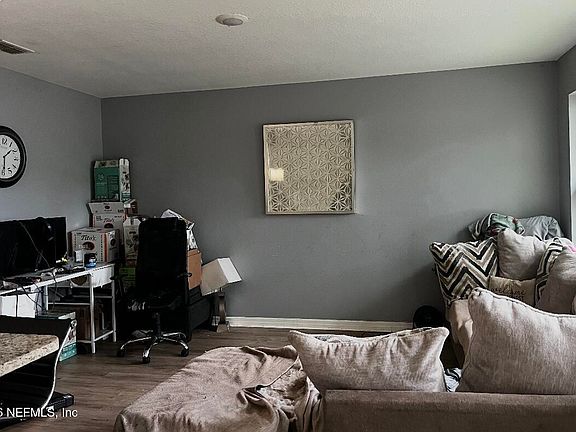 5th image of 7910 DEKLE AVENUE Avenue