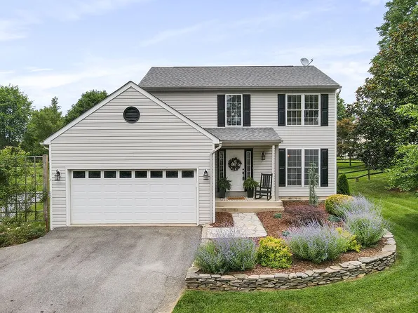 1735 Greenfield Rd, Adamstown, MD 21710