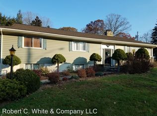 280 Oak Ridge Rd, Stratford, CT 06614