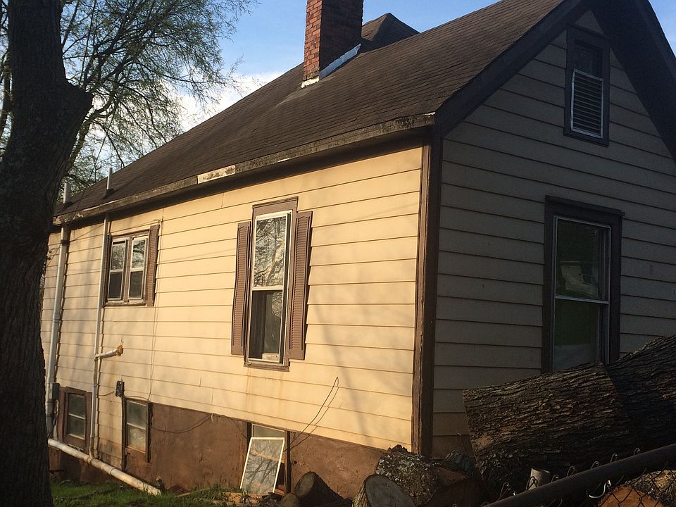 1st image of 1305 Iredell Ave
