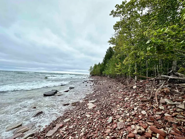 LOT 175 Shore Dr, Au Train, MI 49806