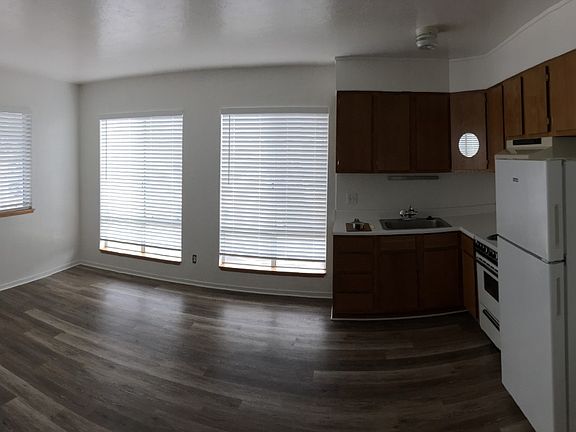 2nd image of 91 Hillcrest Dr APT 6