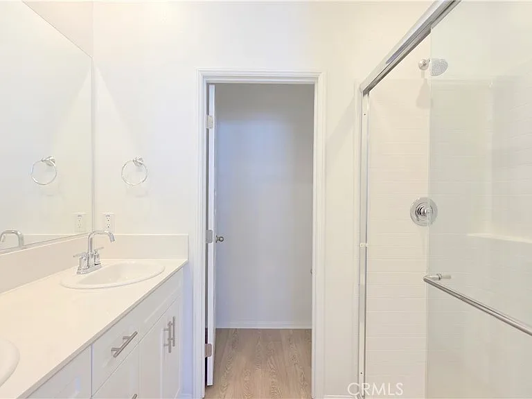 2728 Crozier Ct — Photo 10