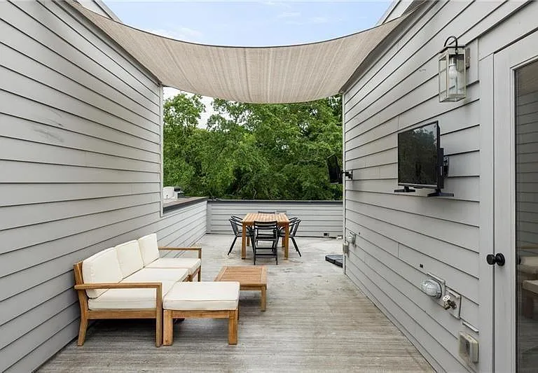 1261 Wright Ln SE — Photo 24