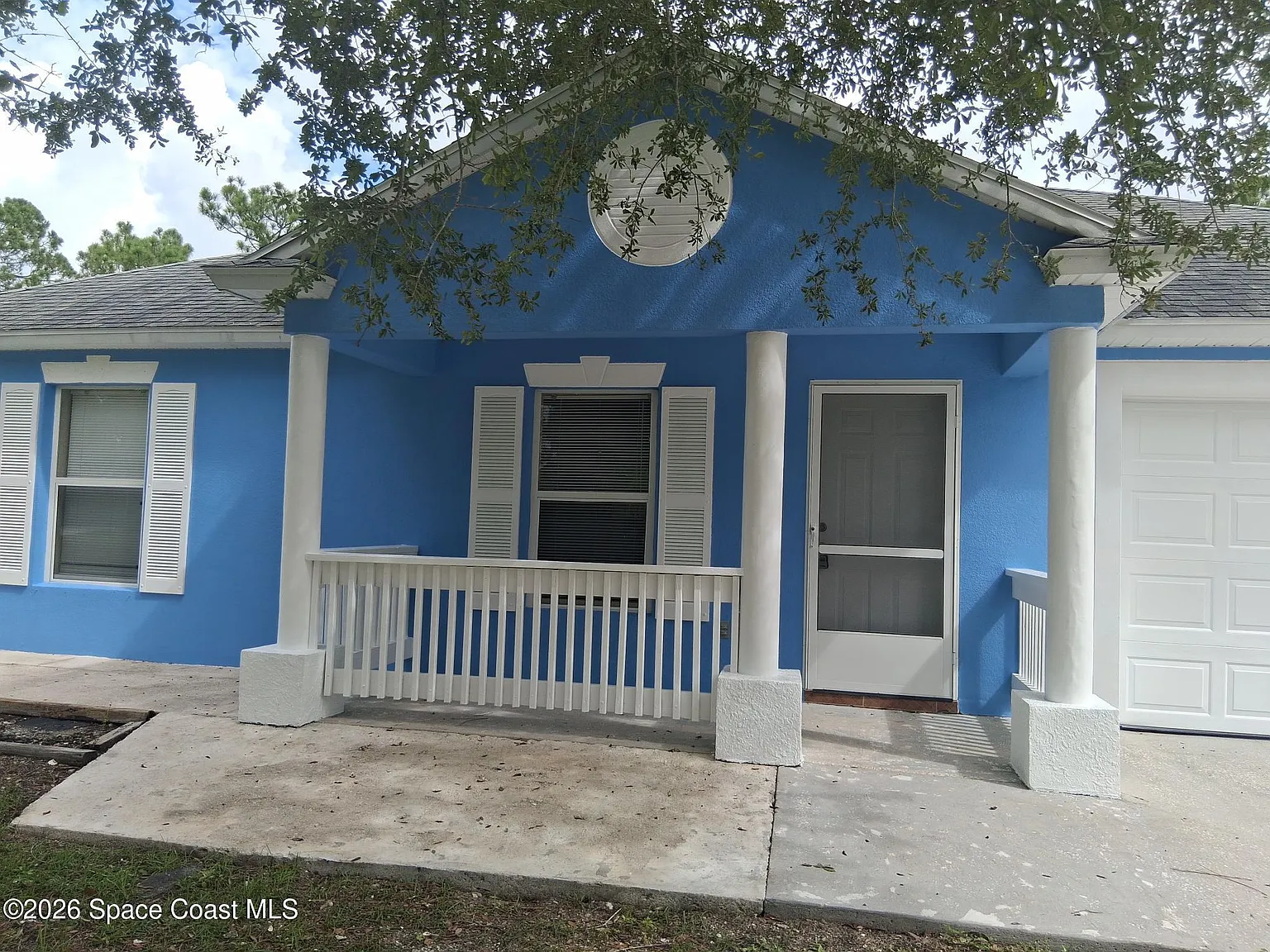 3 bed, 2.0 bath, 1199 sqft, $1,775 — Photo 2