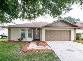 5736 Bambi Dr, Lakeland, FL 33809