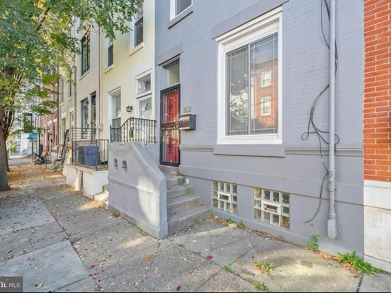 852 Perkiomen St #3 — Photo 2