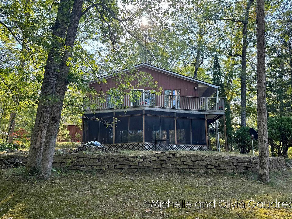 1st image of 5678 Laura Dr