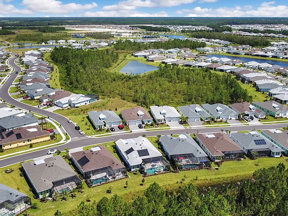 4th image of 158 Coral Reef Way