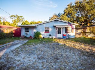 611 Poinsettia Rd, Auburndale, FL 33823