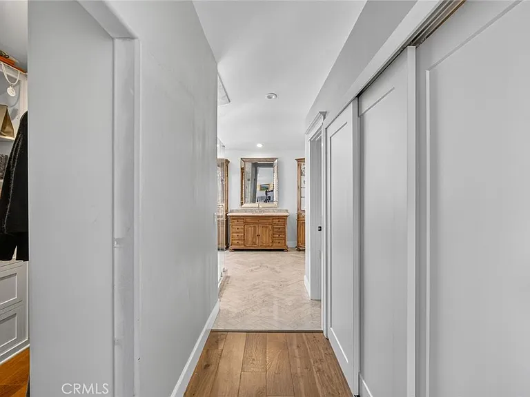33 Brownsbury Rd — Photo 46