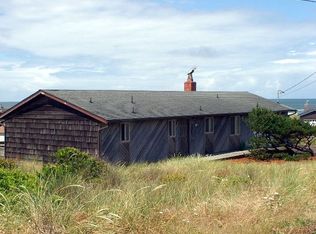 2001 NW Clipper St, Waldport, OR 97394