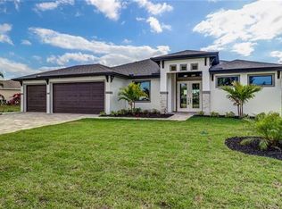 512 SW 28th Ter, Cape Coral, FL 33914