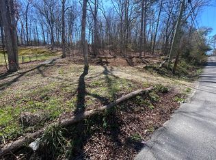 6672 Sandswitch Rd, Hixson, TN 37343