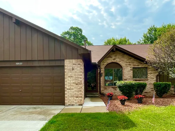 38622 Sycamore Meadow Dr #59, Clinton Township, MI 48036
