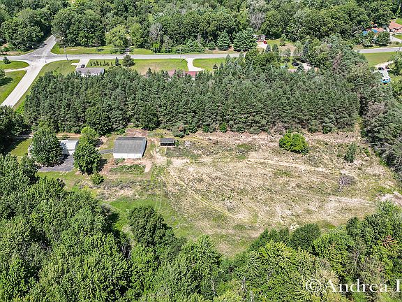 4th image of 13866 Podunk Ave NE