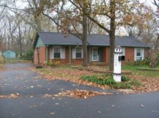 6608 Lynmont Dr, Charlotte, NC 28212