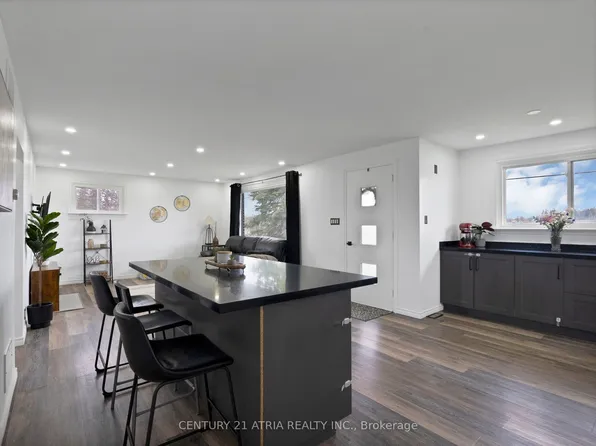 6552 Yonge St, Innisfil, ON L0L 1K0