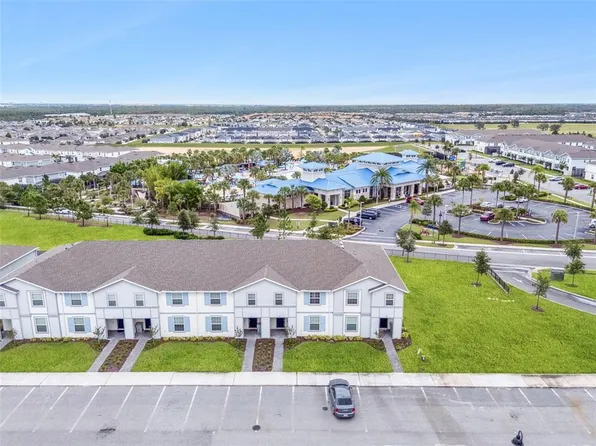 921 Paradise Dr, Davenport, FL 33897