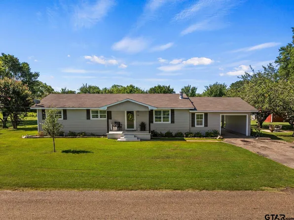 751 County Rd NW #1010, Mount Vernon, TX 75457