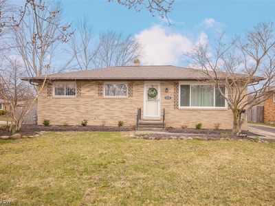 6924 Day Dr, Parma, OH, 44129