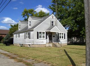 110 E Oak St, Coal City, IL 60416