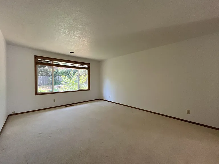 12740 SW Trigger Dr — Photo 21