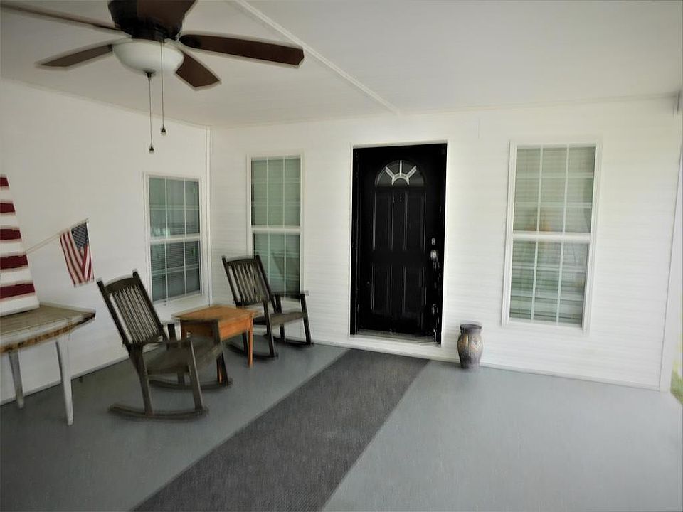 1st image of 3231 Sylvester Dr