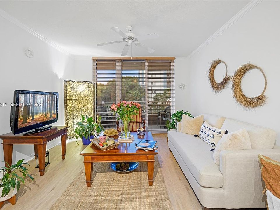 1st image of 2665 SW 37th Ave APT 202