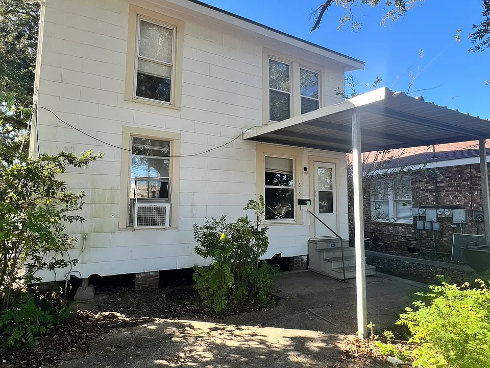 1616 Kirkman St