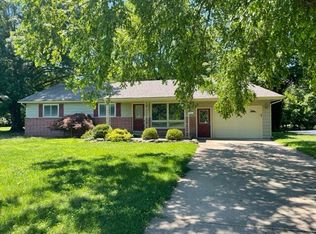 804 E Farm Road 80, Springfield, MO 65803