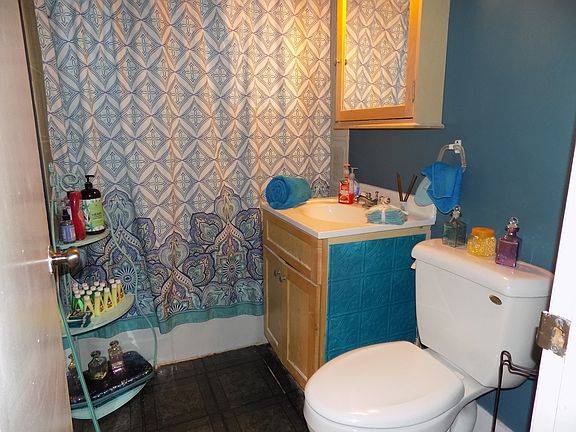 5th image of 6704 175th St