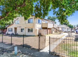 1073 N Vista Ave, Rialto, CA 92376