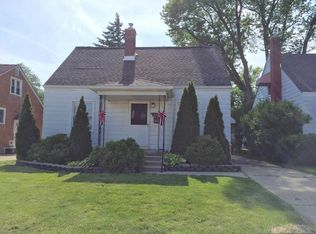 21719 Pleasant Ave, Eastpointe, MI