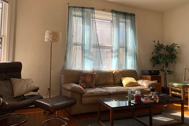193 Living Room