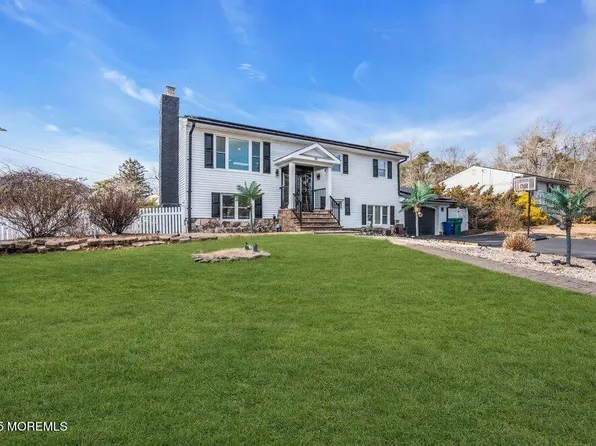 19 Beacon Street, Jackson, NJ 08527