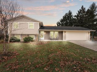15028 Bremer Rd, New Haven, IN 46774