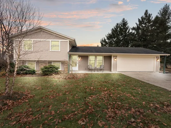 15028 Bremer Rd, New Haven, IN 46774