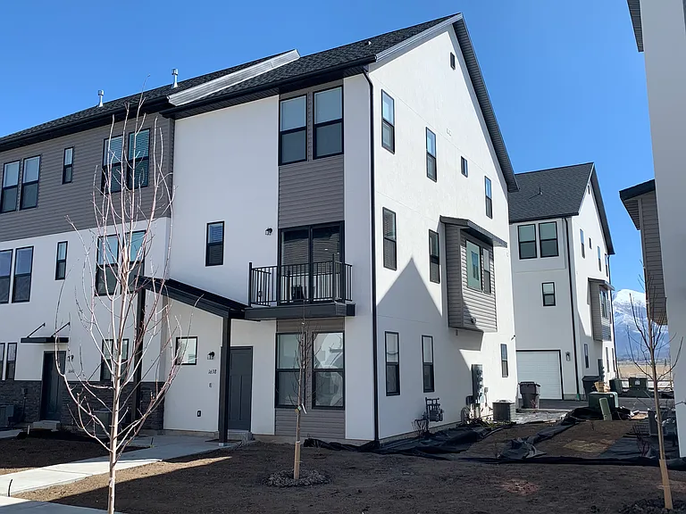 1638 N 1330 E — Photo 1