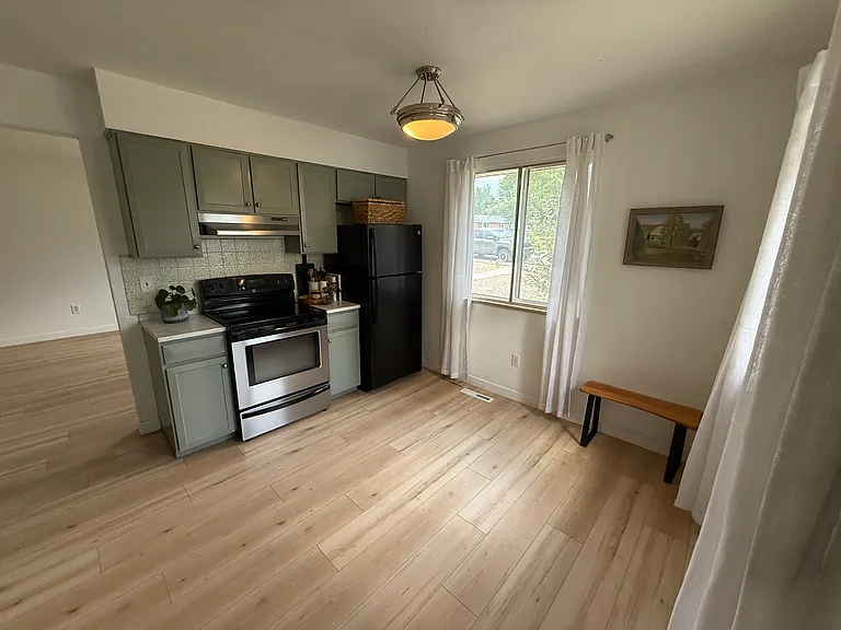 9643 W 25th Ave — Photo 2
