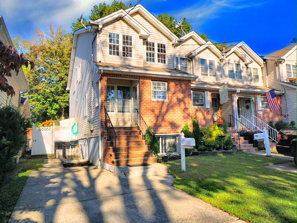 1st image of 61 Mildred Ave