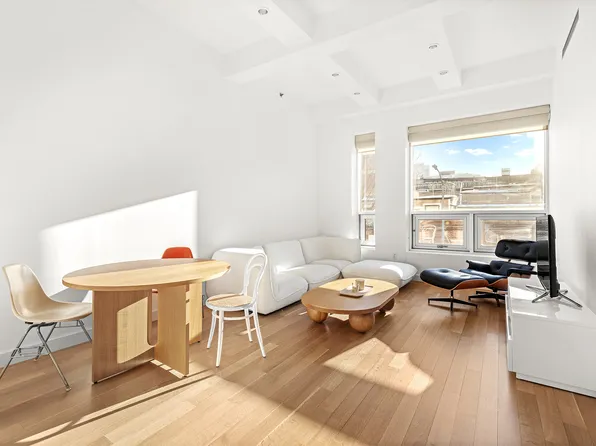 150 North 5th Street image 1 of 8