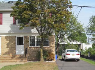 50 Anderson St, Raritan, NJ 08869